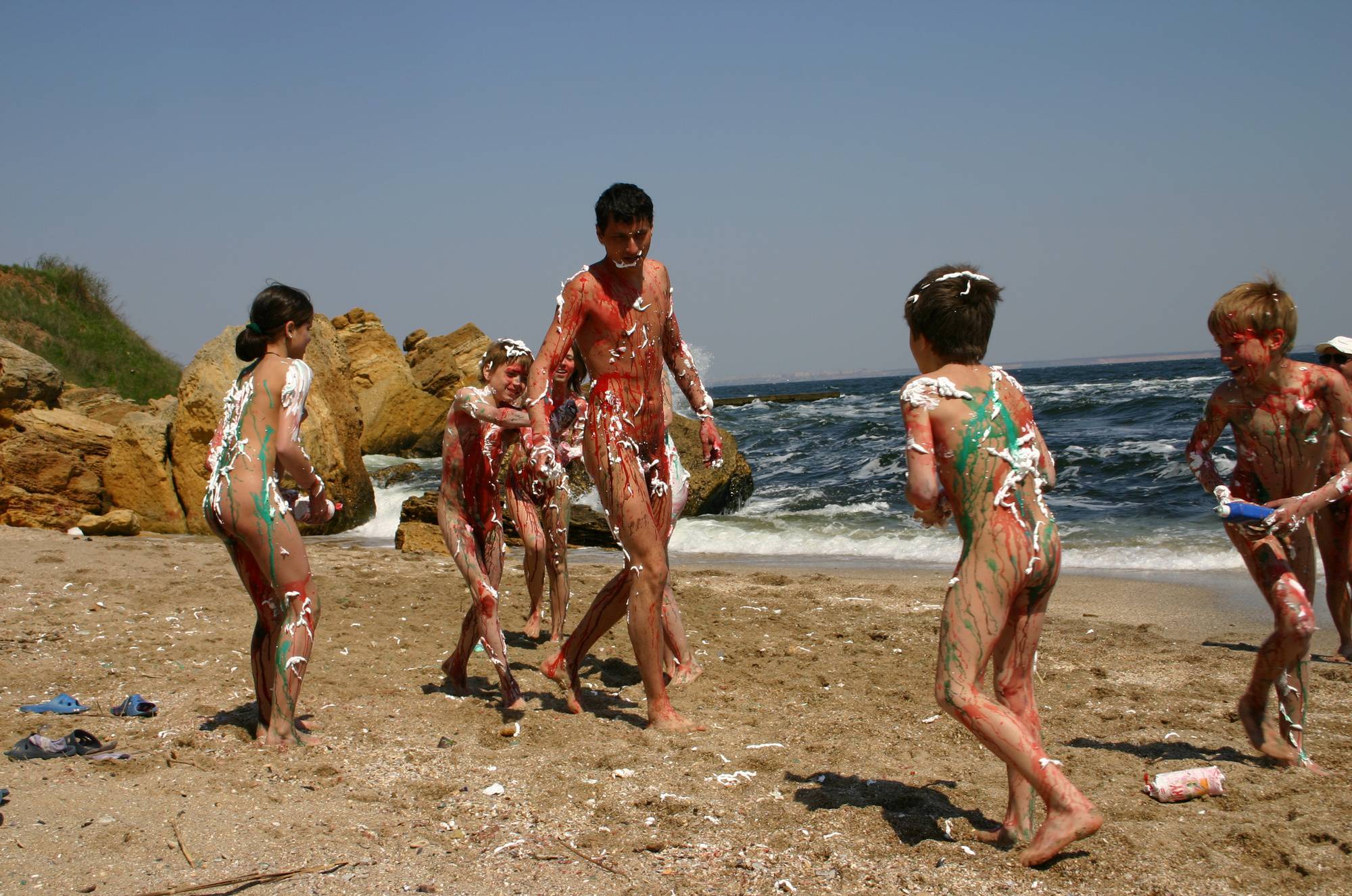 Beach Paint Fight Actions - 3